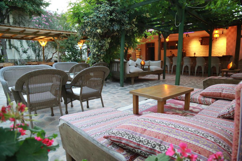 Dardanos Hotel Gelemiş Exteriör bild